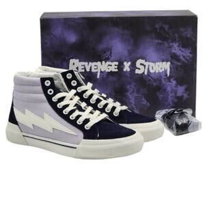 Revenge X Storm Vol. 2 Ні-Тор
Sneakers Lilac Dark Navy Mens Size 11 New in Box